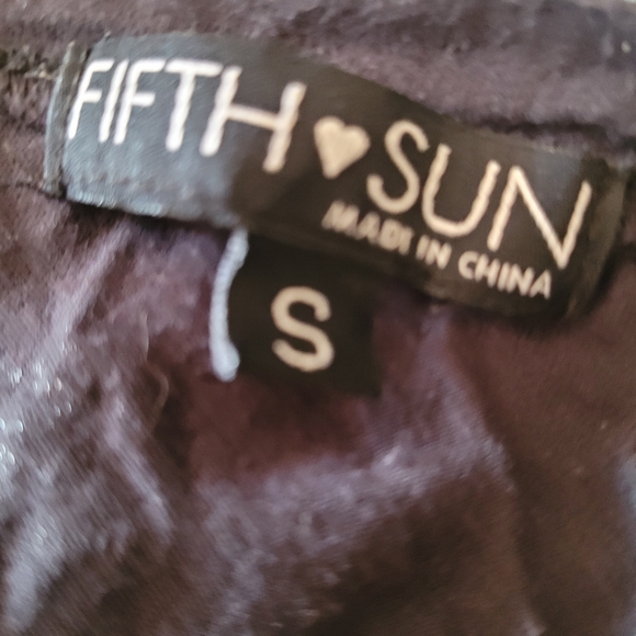 Fox tee sz s plus a tank top - Picture 6 of 6